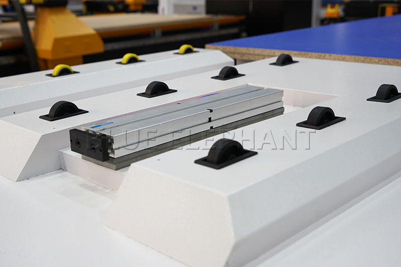 2023 New Arrival ELECNC-1325 Auto Feeding Furniture Production Line