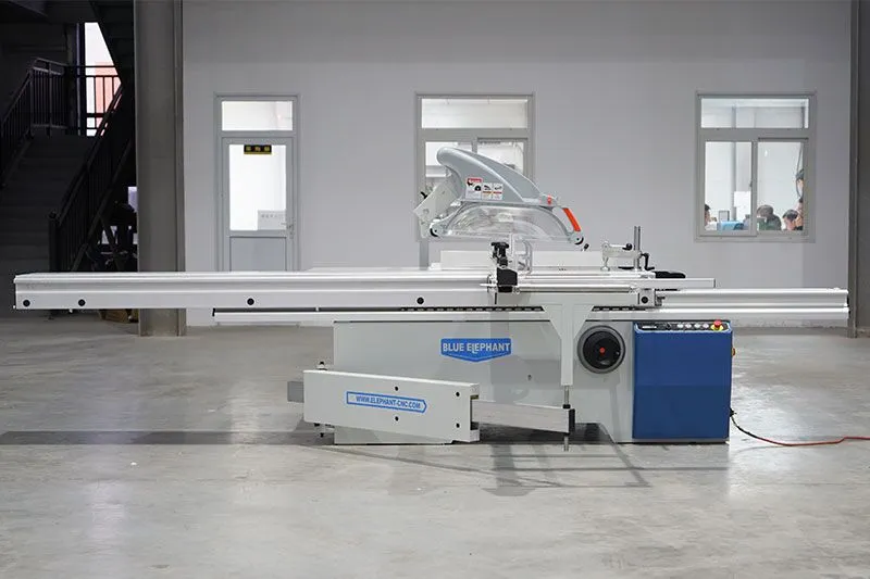 How to Choose：Computer Panel Saw VS Sliding Table Saw?